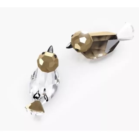 NIB Swarovski Christmas Holiday Magic Birds Couple Crystal Figurine #5644115 - Picture 4 of 7